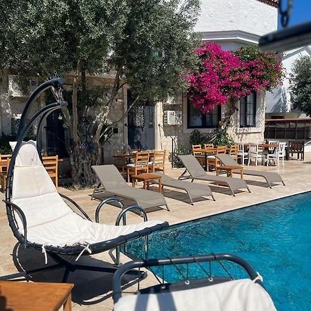 Alacati Albatross Hotel Екстериор снимка