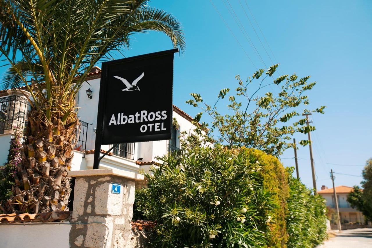 Alacati Albatross Hotel Екстериор снимка