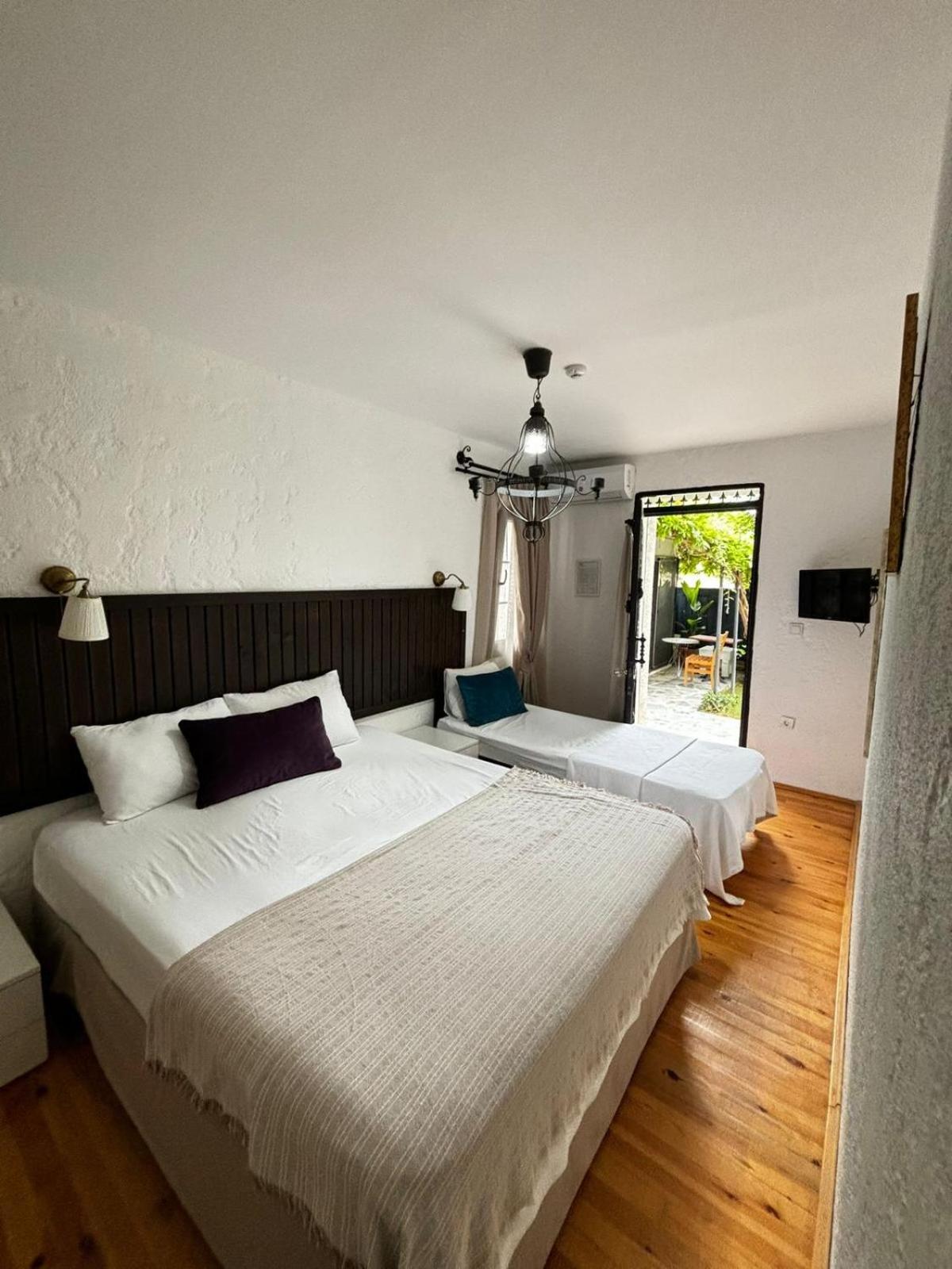 Alacati Albatross Hotel Екстериор снимка